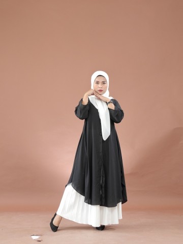 Julia Lestari, S. Pd